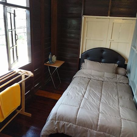 Funky Box Hostel Чианг Конг Екстериор снимка